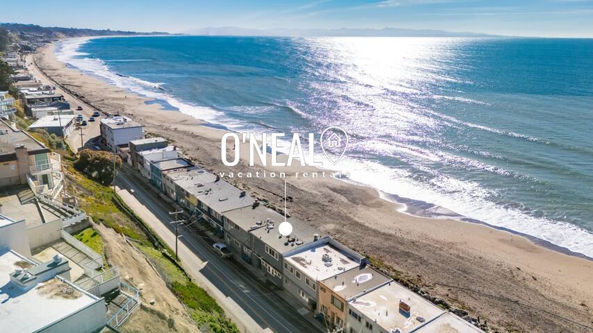 Beachfront Rio Del Mar Home – 5 bedrooms! gallery image 3