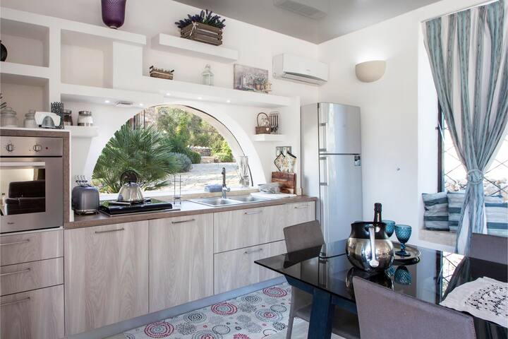 Tenuta Bouganville With Garden And Pool gallery image 3