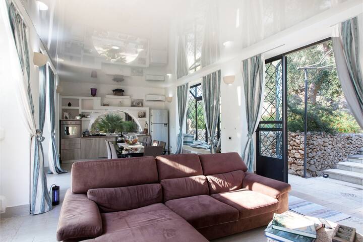 Tenuta Bouganville With Garden And Pool gallery image 5