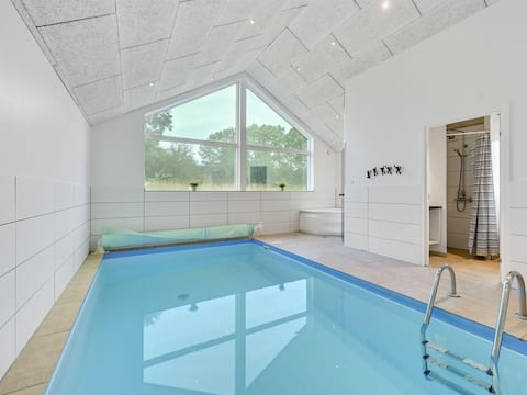 "Jelke" - 520m from the sea by Interhome