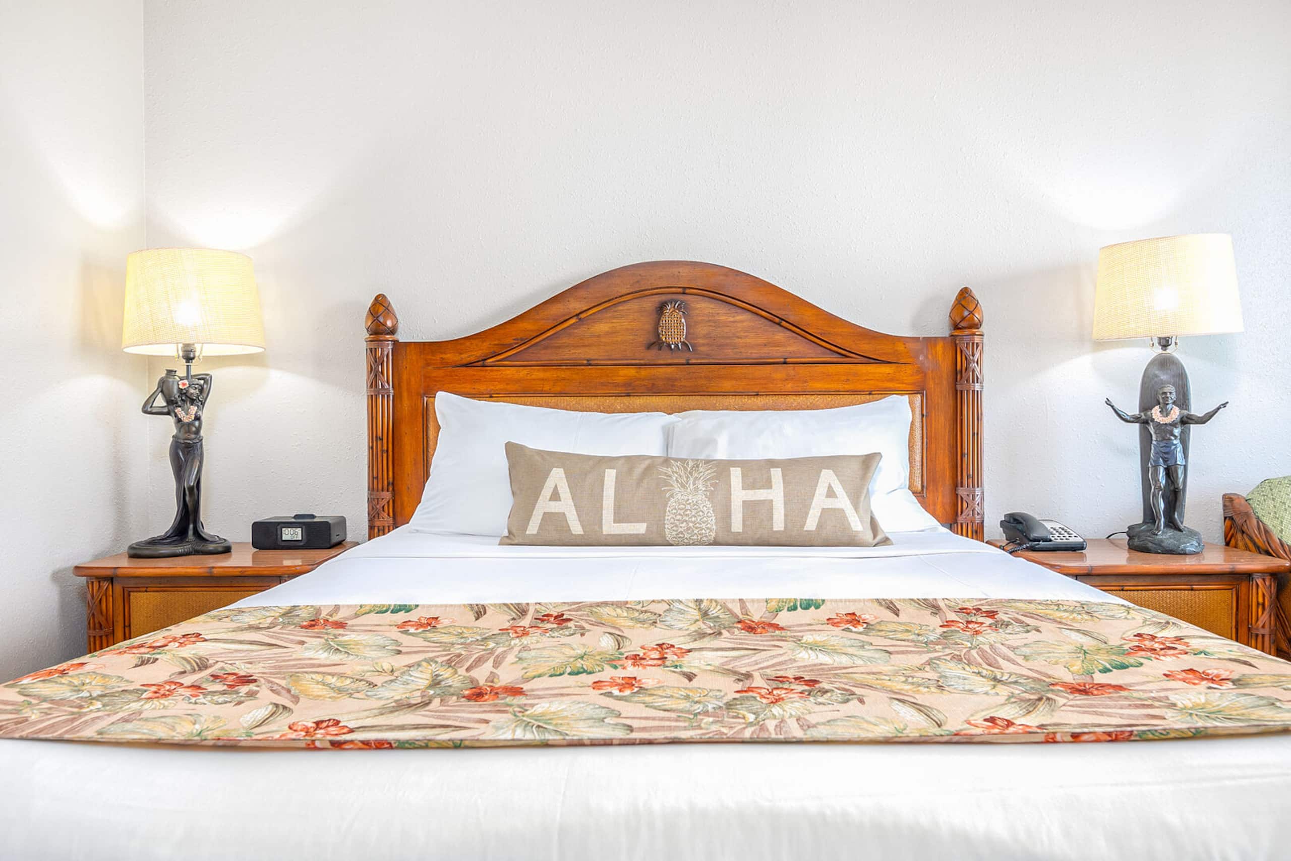 Condo in Honolulu · ★4.76 · 1 bedroom · 2 beds · 1 private bath - Image 8