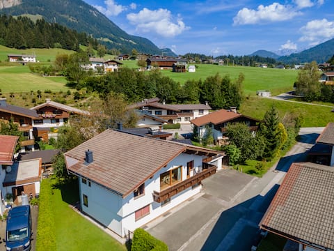 Modern detached group house with sauna & garden