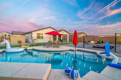 Heated Pool! King Bed, Pool Table, Ping Pong