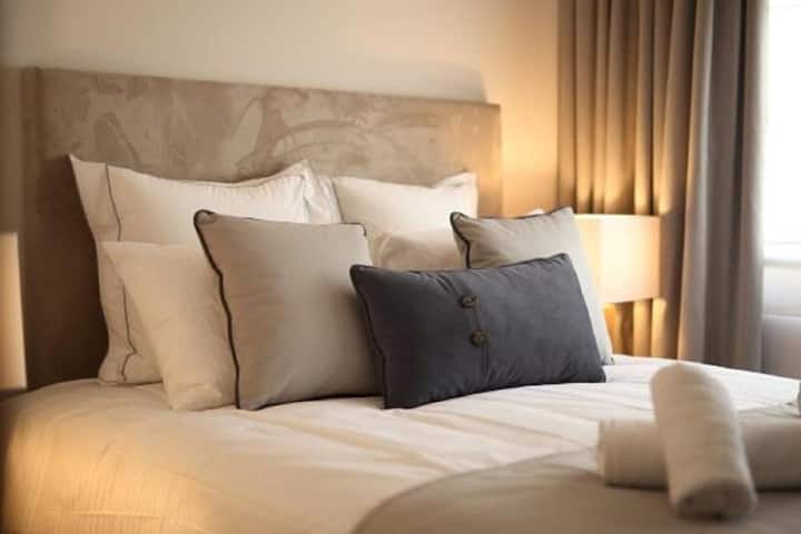 Hector Luxury Suite - Athens