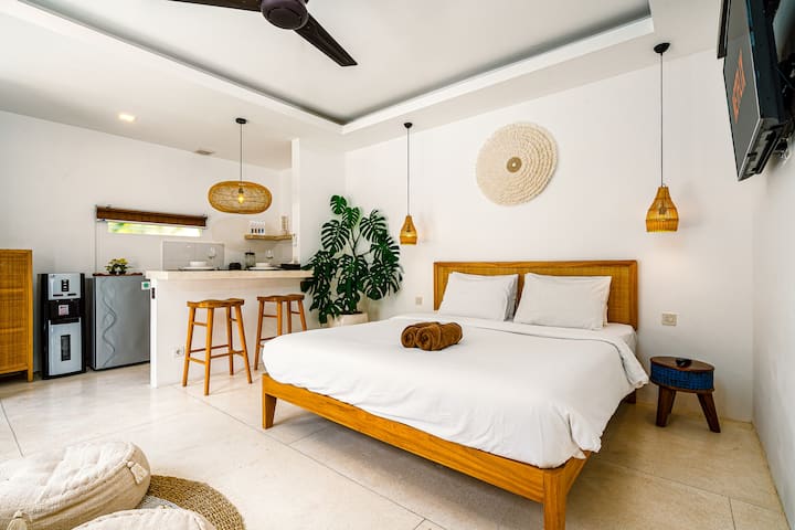 Villa Sunflower • Cozy 1br • Private Pool • Canggu - Canggu