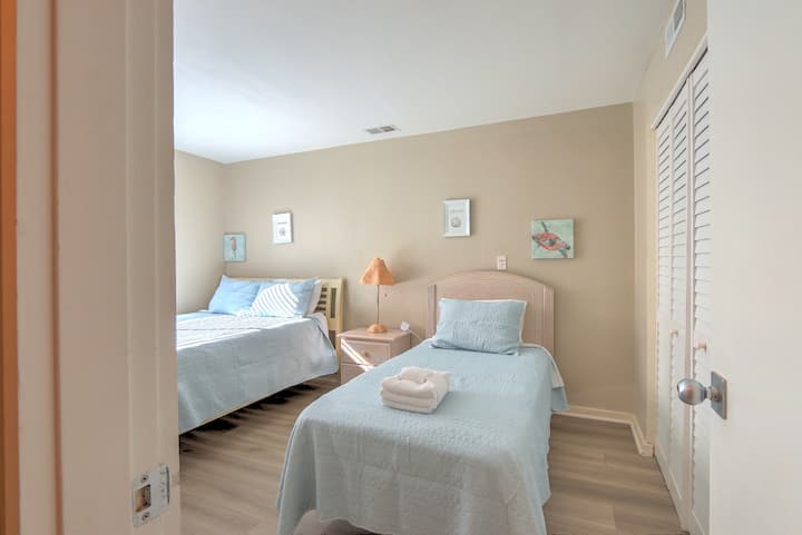 เตียงควีนไซส์และเตียงคู่