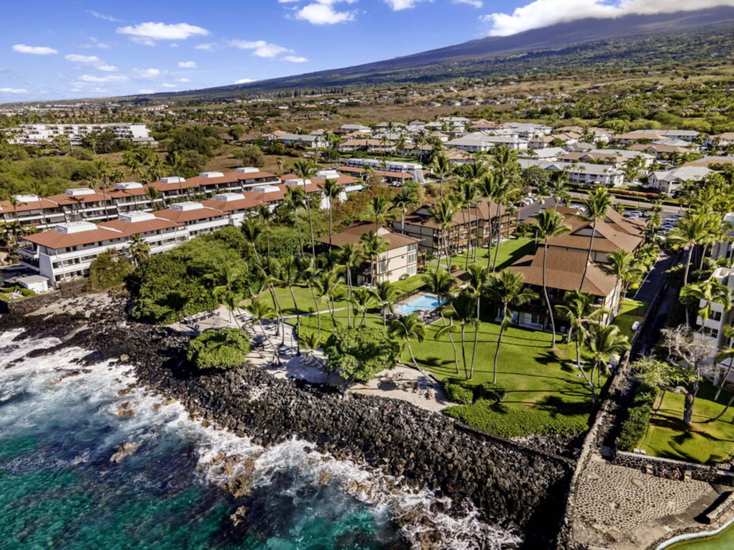 Condo in Kailua-Kona · ★4.83 · 1 bedroom · 1 bed · 1 bath - Image 25