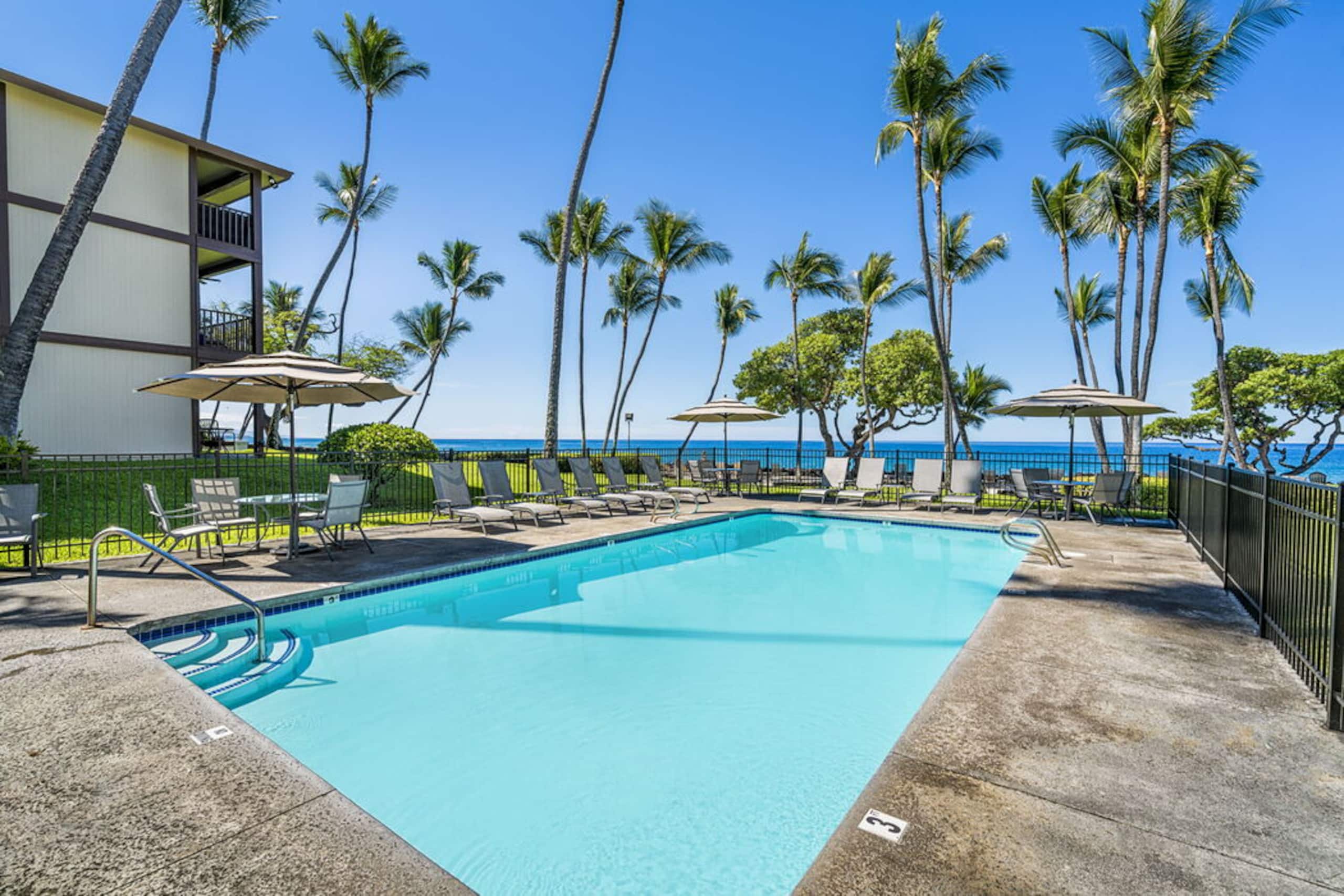 Condo in Kailua-Kona · ★4.83 · 1 bedroom · 1 bed · 1 bath - Image 29