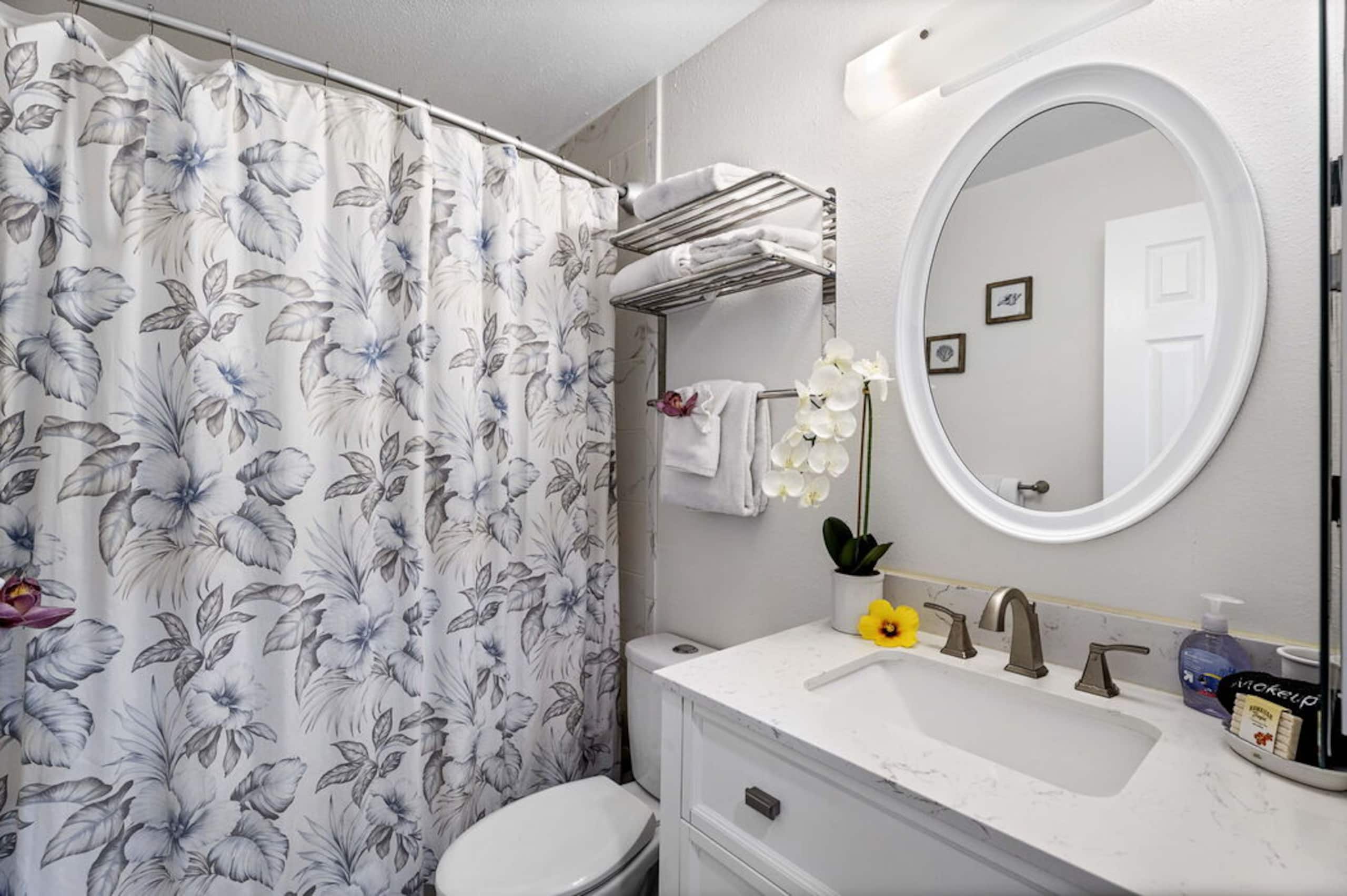 Condo in Kailua-Kona · ★4.83 · 1 bedroom · 1 bed · 1 bath - Image 12