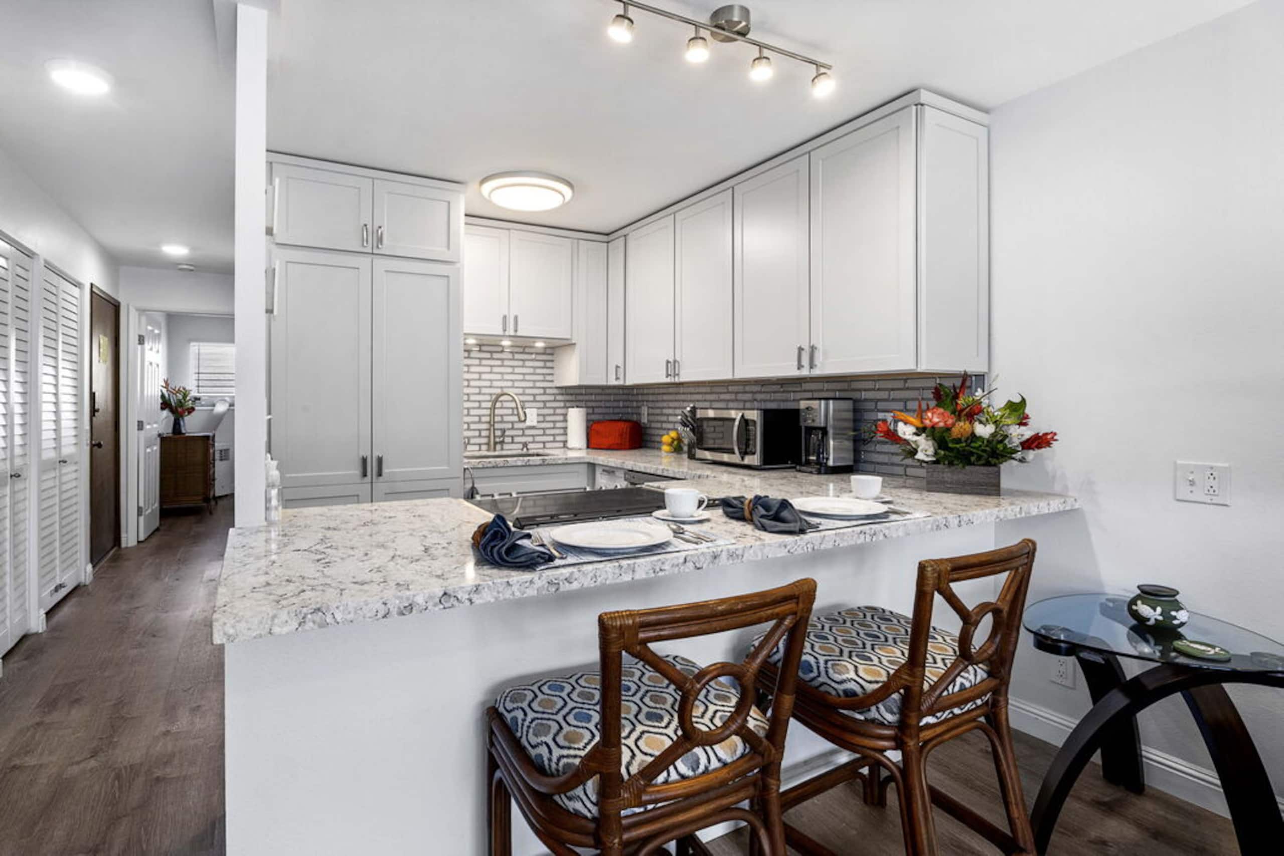 Condo in Kailua-Kona · ★4.83 · 1 bedroom · 1 bed · 1 bath - Image 8