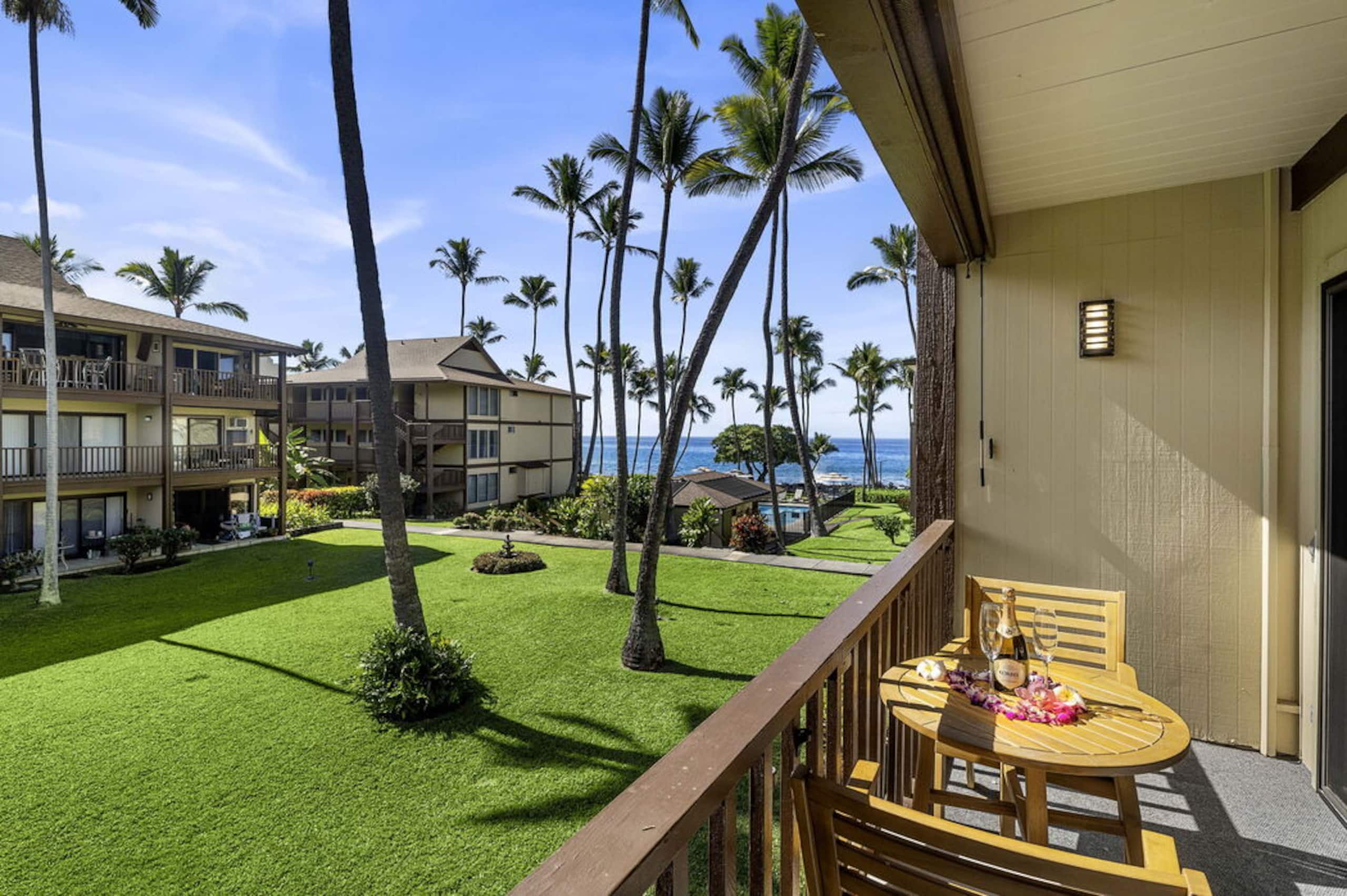 Condo in Kailua-Kona · ★4.83 · 1 bedroom · 1 bed · 1 bath - Image 15