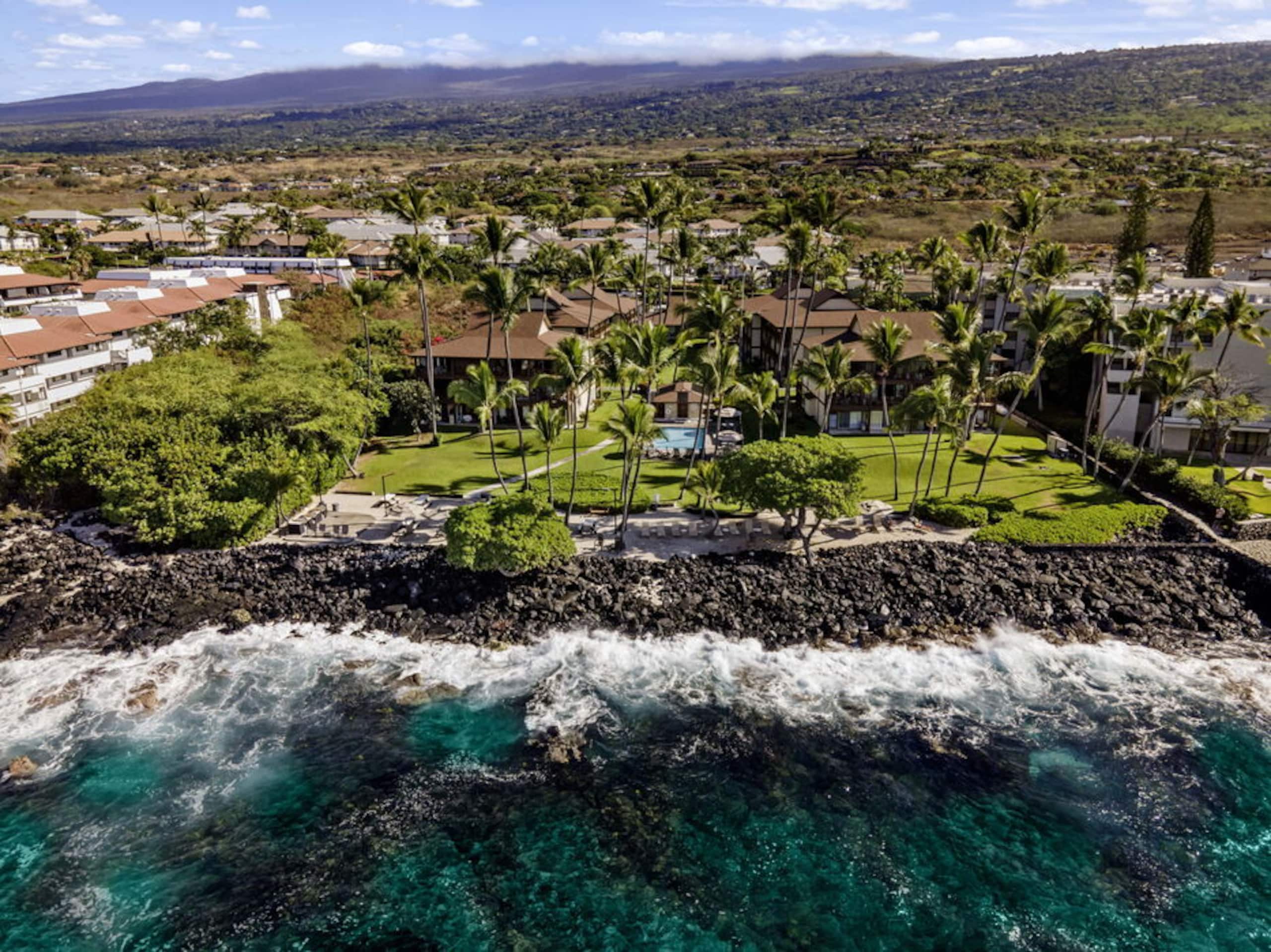 Condo in Kailua-Kona · ★4.83 · 1 bedroom · 1 bed · 1 bath - Image 20