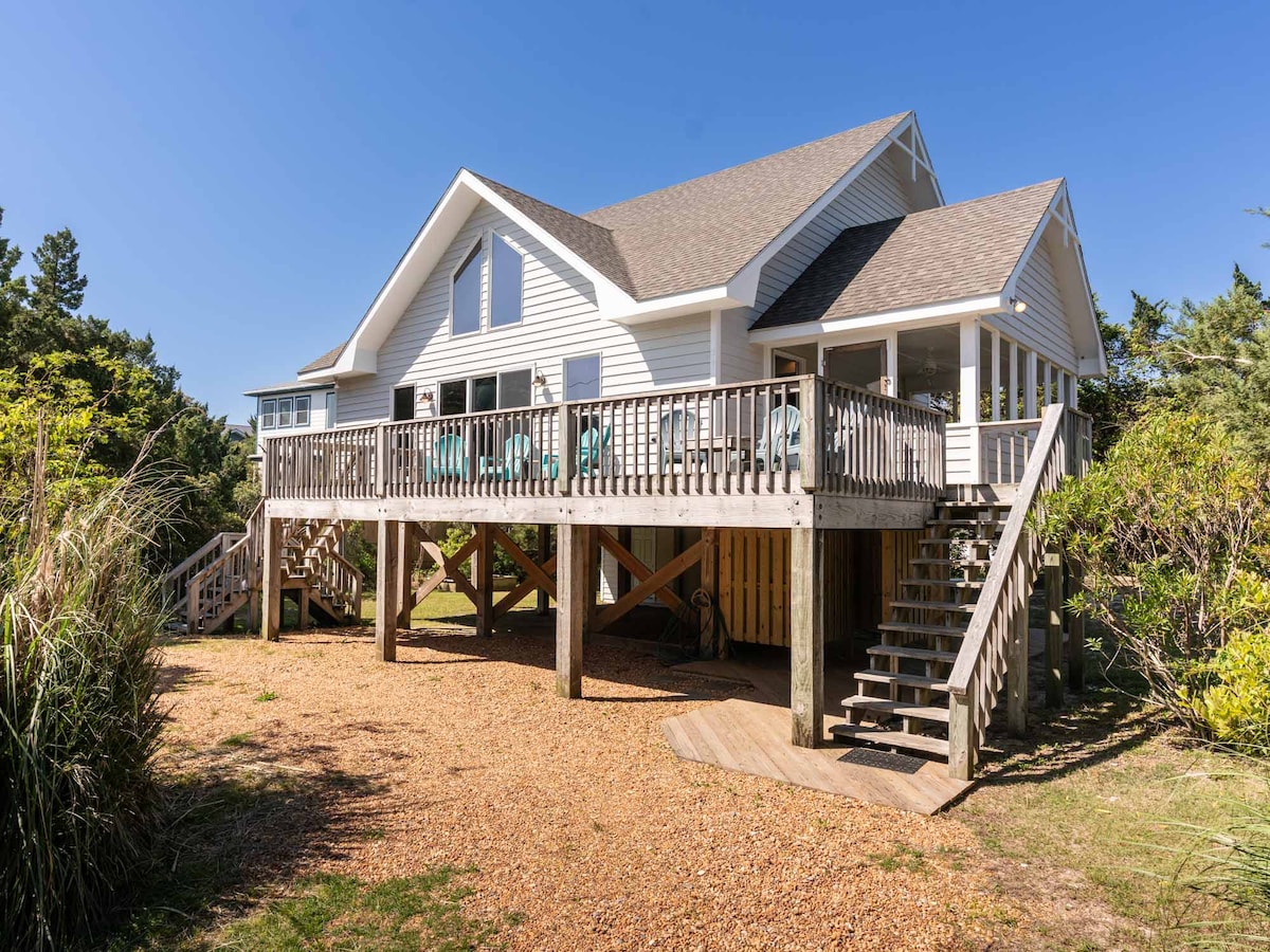 JD37: The Lost Puppy: Dog friendly home with open