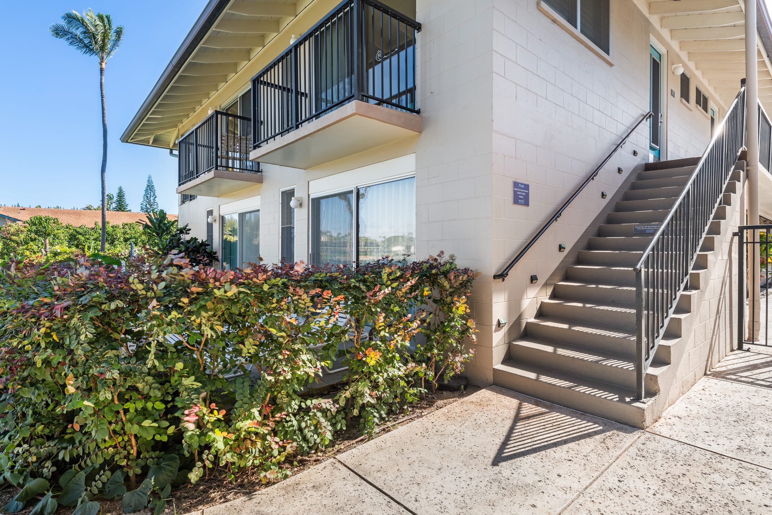 Condo in Lahaina · ★4.92 · 1 bedroom · 3 beds · 1 bath - Image 36