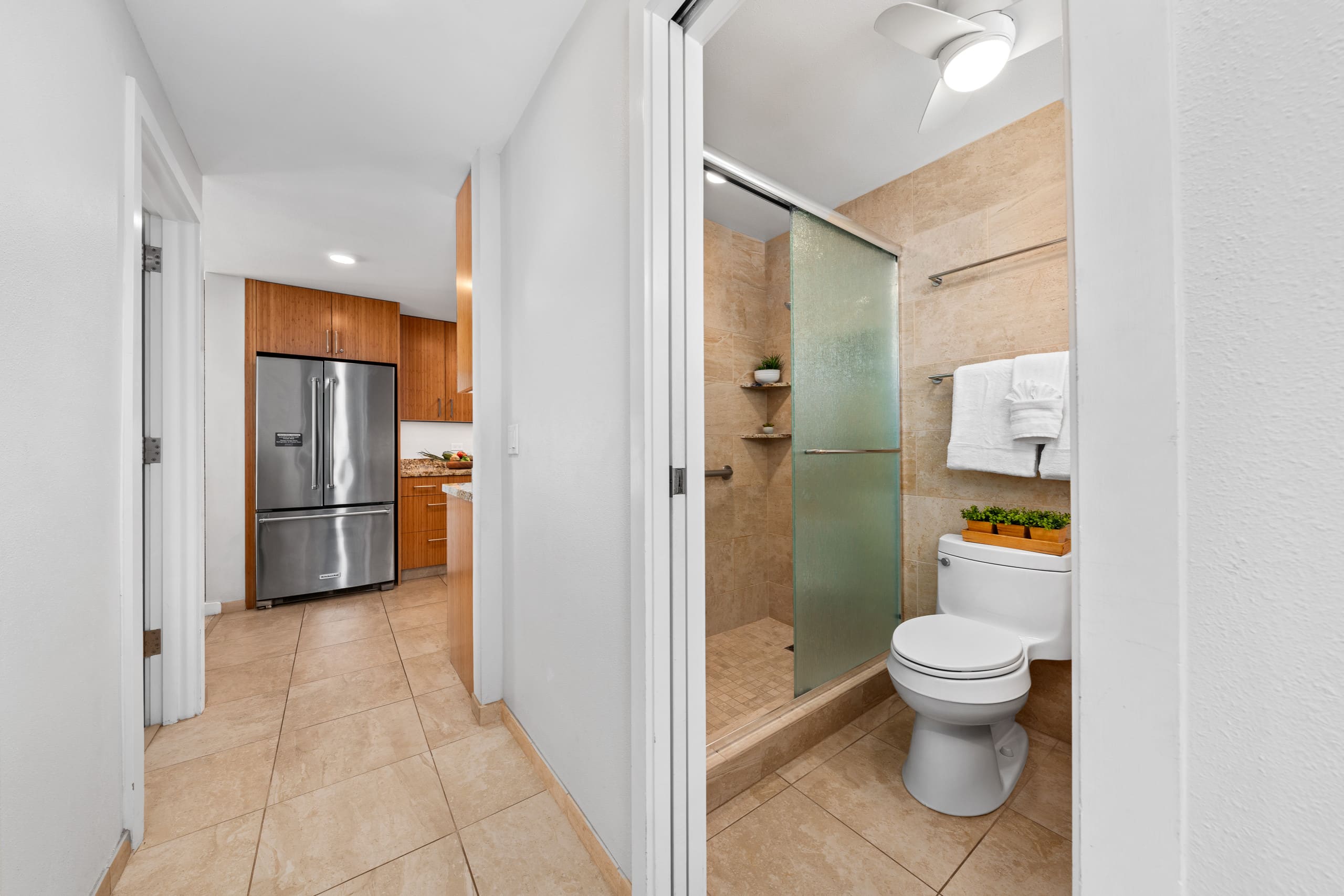 Condo in Lahaina · ★4.92 · 1 bedroom · 3 beds · 1 bath - Image 18