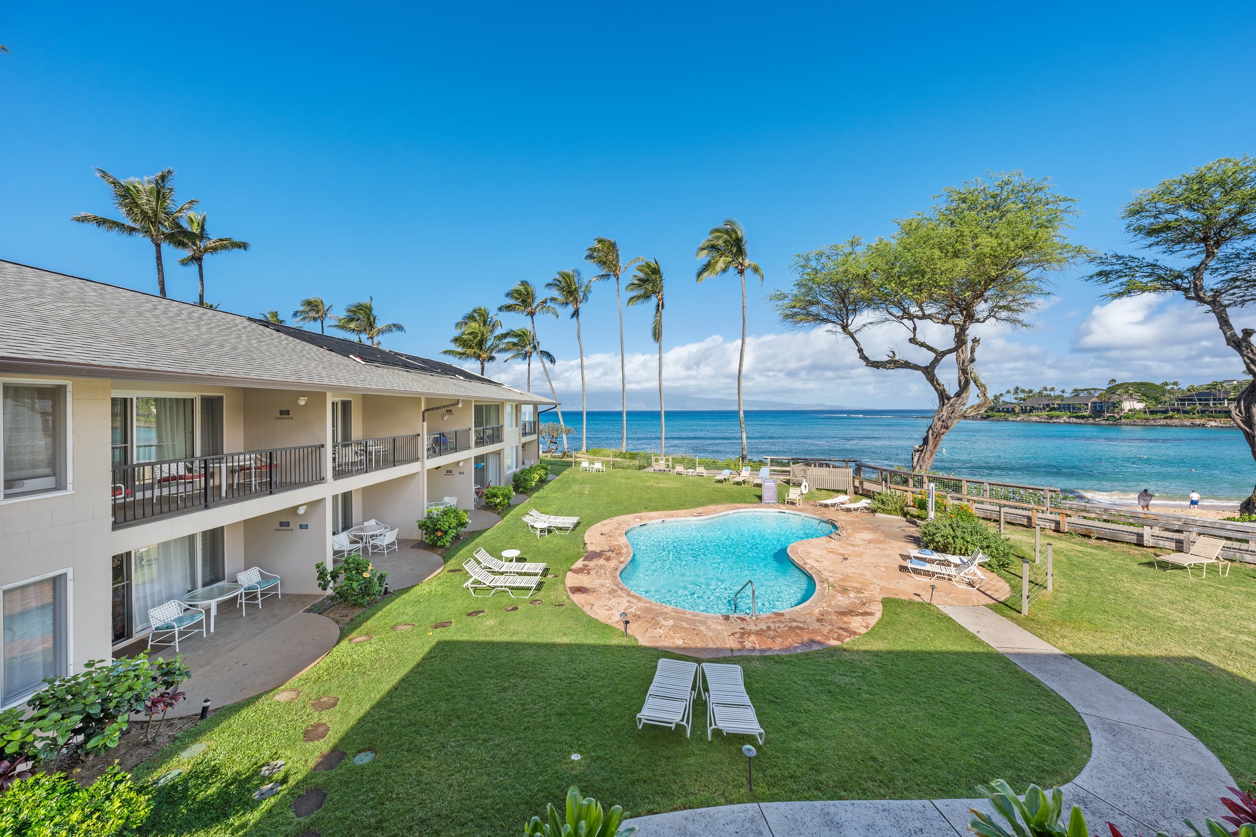 Condo in Lahaina · ★4.92 · 1 bedroom · 3 beds · 1 bath - Image 27