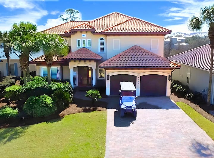 Lakeside View! Golf Cart, Pet Friendly, Pool - Destin, FL