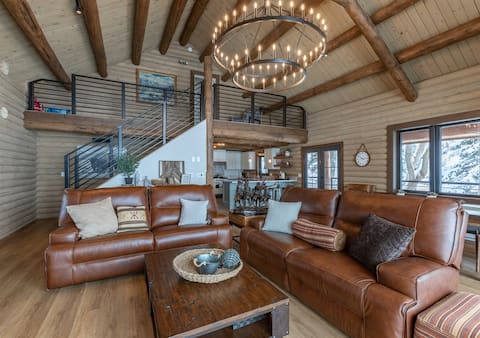 Gorgeous Alpine Hollow on 3 acres - Hot Tub