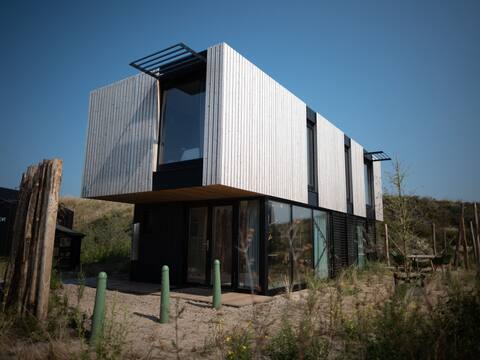 Top Airbnb: Nature Escape by the Sea in Boulevard Noord