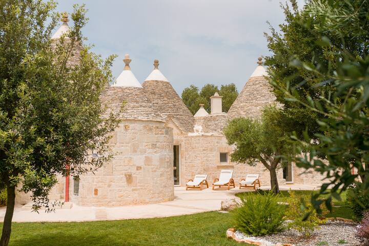Trulli Petrantiqua con piscina gallery image 5