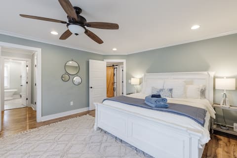 The Good Life Lake House