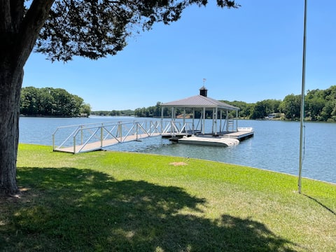 The Good Life Lake House
