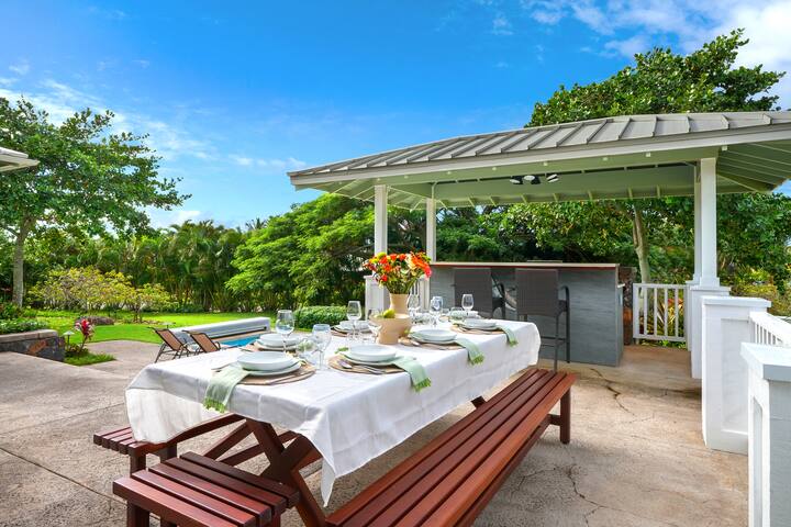 JC Surf House: Elegant 5bd w/ Pool, BBQ & Views gallery image 2