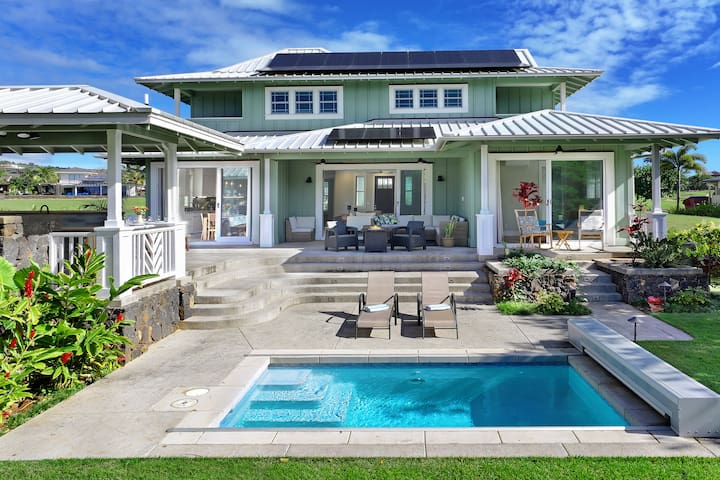 JC Surf House: Elegant 5bd w/ Pool, BBQ & Views