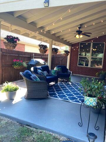 Keller Schools 4BD 3BA Quiet Street, Pet Friendly! gallery image 4