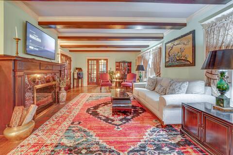 Spacious Jamestown Home Near Nat'l Comedy Center!
