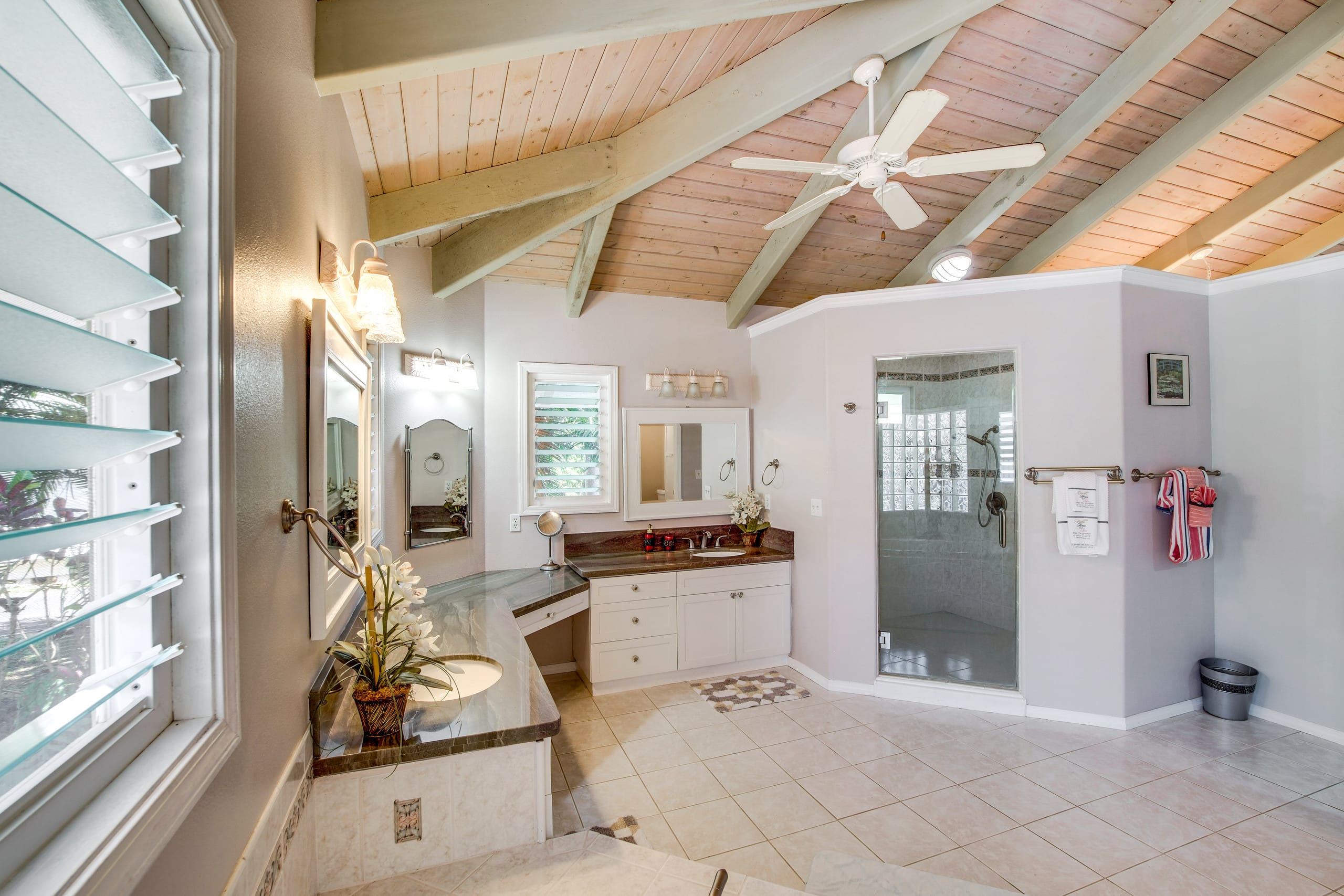 Honomu Home w/ Screened Lanai + Ocean Views - Photo 13