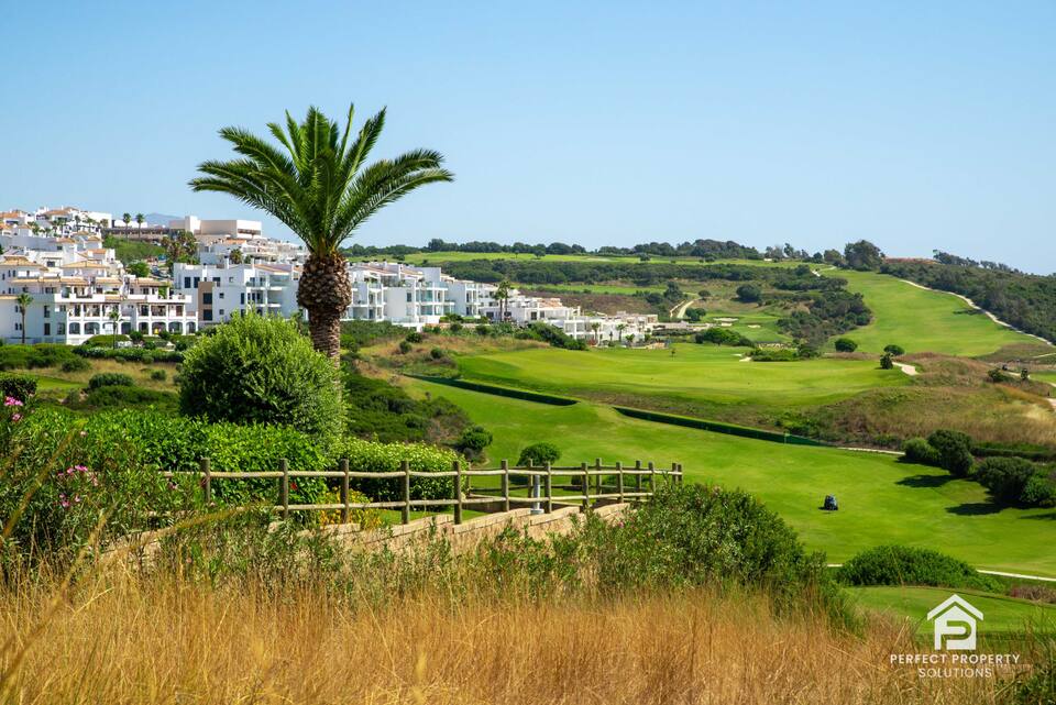 A sea-and-golf view flat at Alcaidesa the Links, San Roque, Andalusia, Spain, photo 10 of 10
