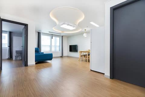 Recommended room for family trips near Jangho Beach in Samcheok, Room 202
