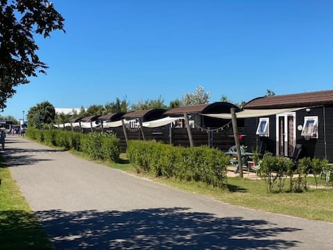 Top Airbnb: Camper at recreation park with facilities in Nolmerban
