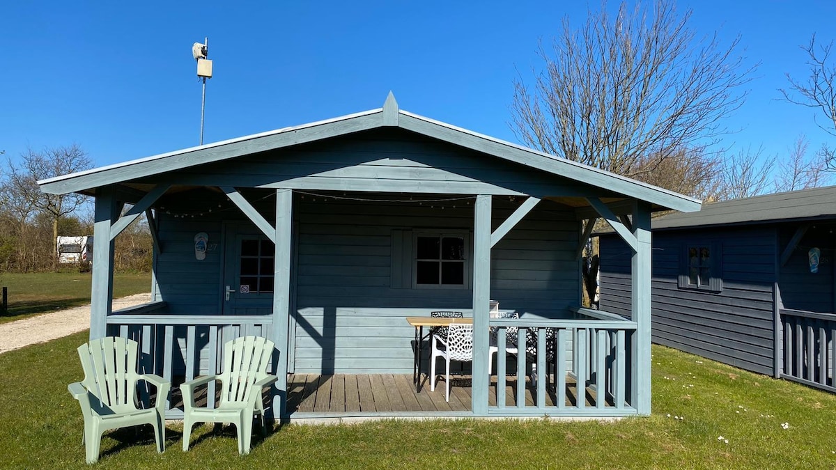Popular Airbnb listing: Camping cabin, bathroom facilities not en suite in Petten