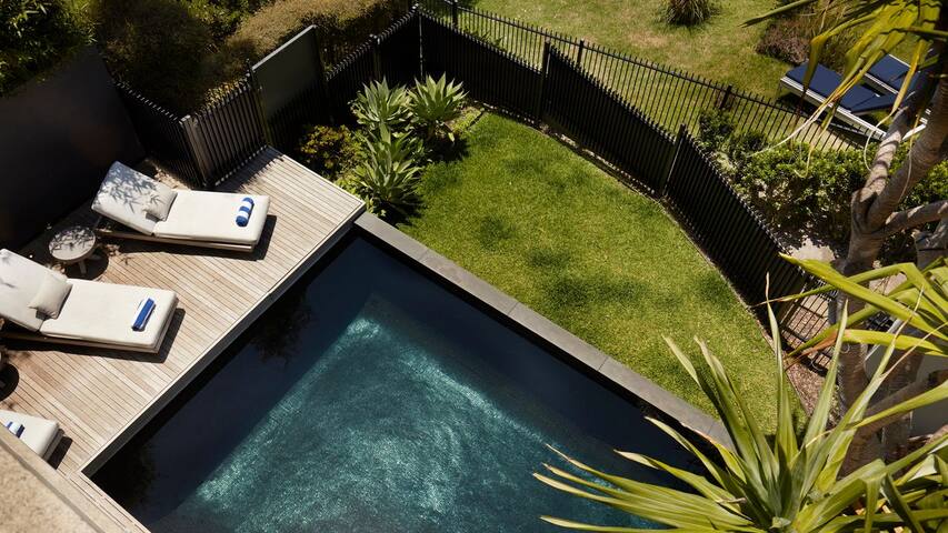 The Hutt gallery image 3