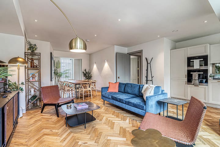 Luxurious penthouse near Westminster Abbey