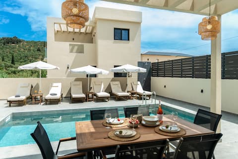 Villa Linea Verde I by Sealand Villas