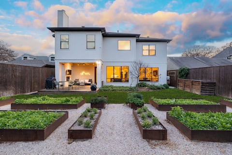 M streets home - 5br/4000sqft