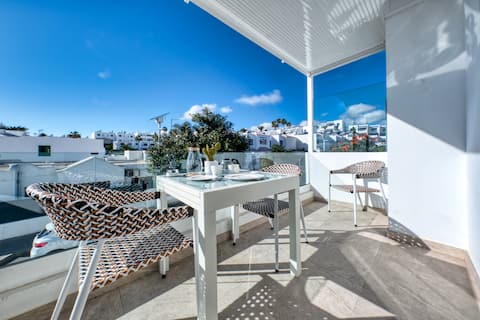 la Joya Suites - 150m from the beach By Lvh