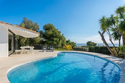 Luxurious Villa with Sea Views Calpe