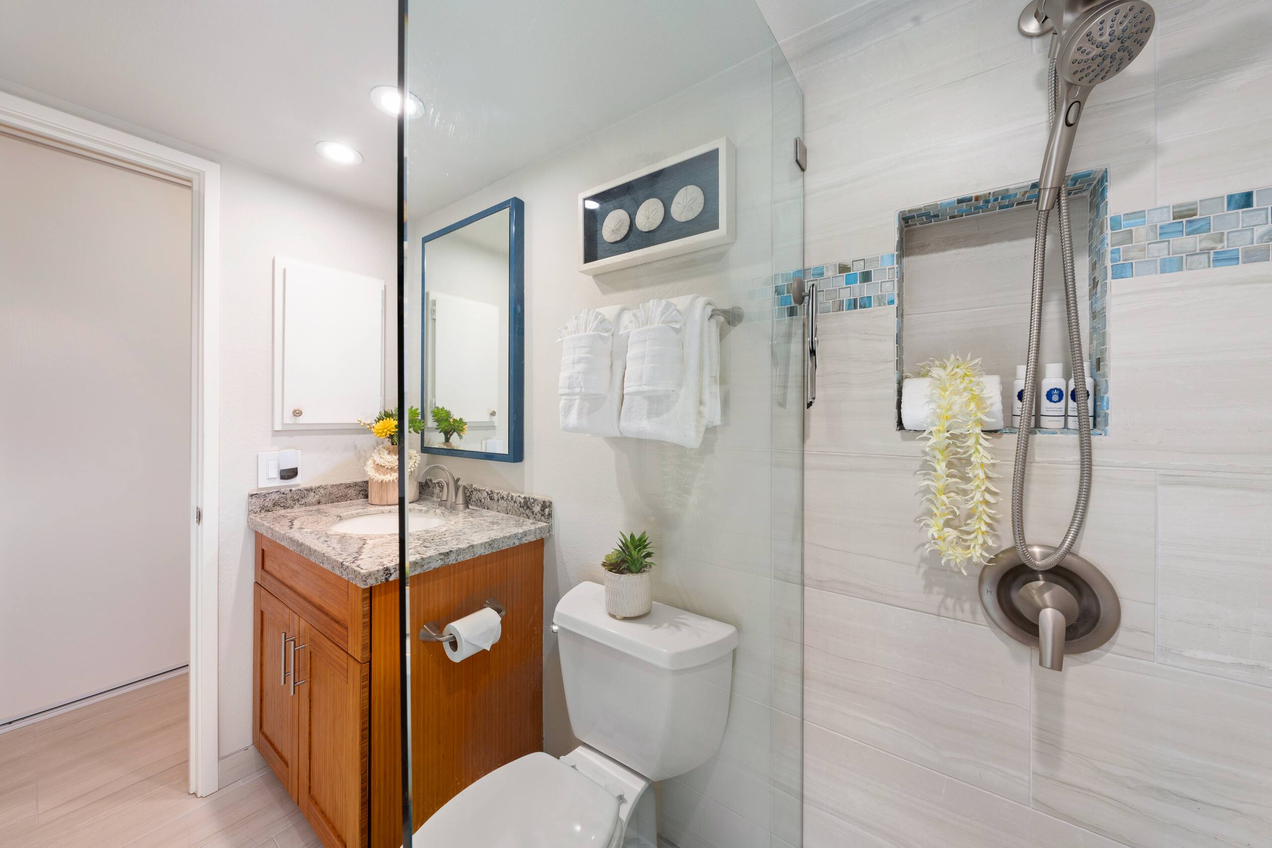 Condo in Kihei · ★4.95 · 1 bedroom · 2 beds · 1 bath - Image 22