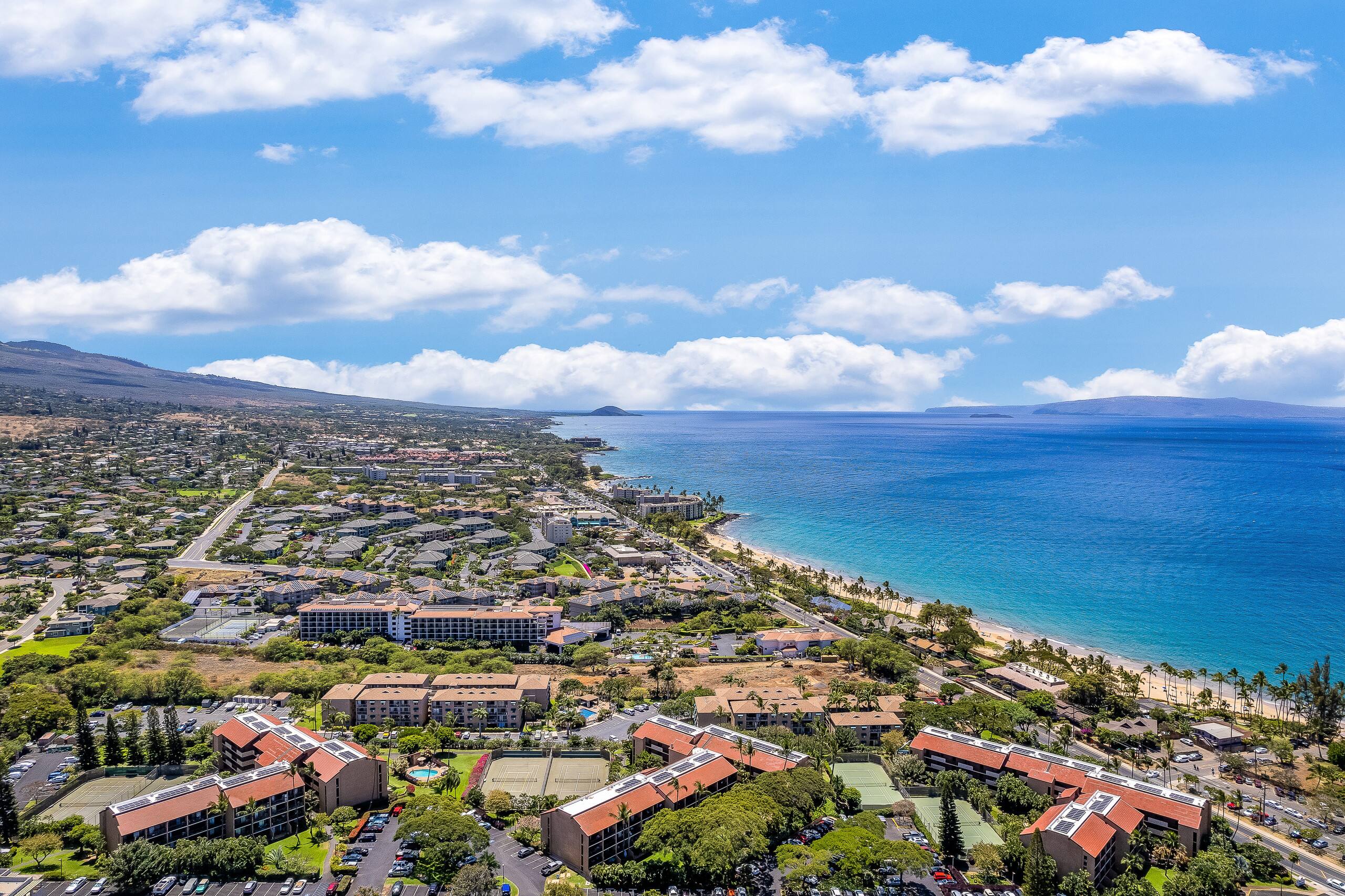 Condo in Kihei · ★4.95 · 1 bedroom · 2 beds · 1 bath - Image 37