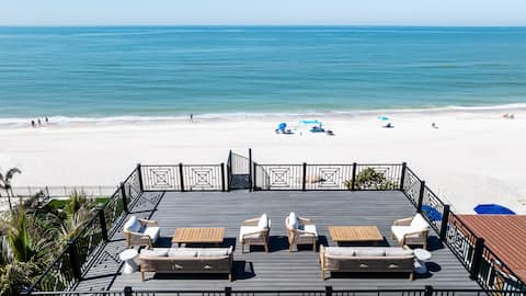 Sea Swept- Beachfront Luxury Home! Pool, Golf