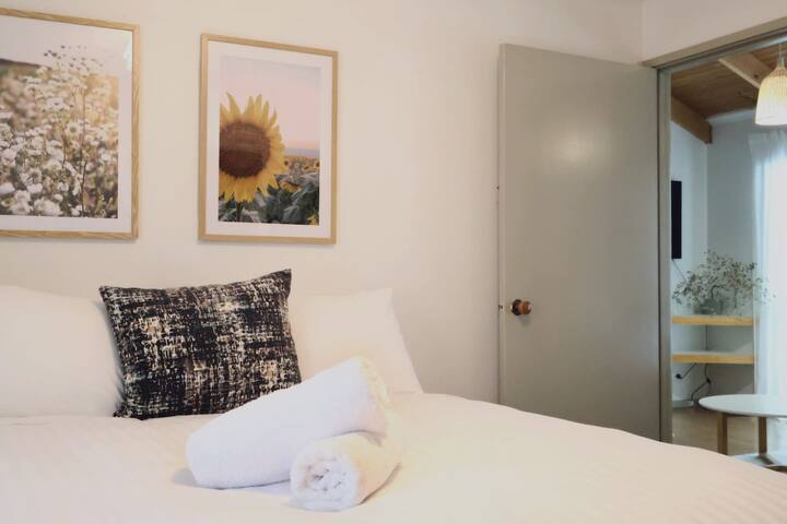 Badger Creek Hideaway gallery image 5