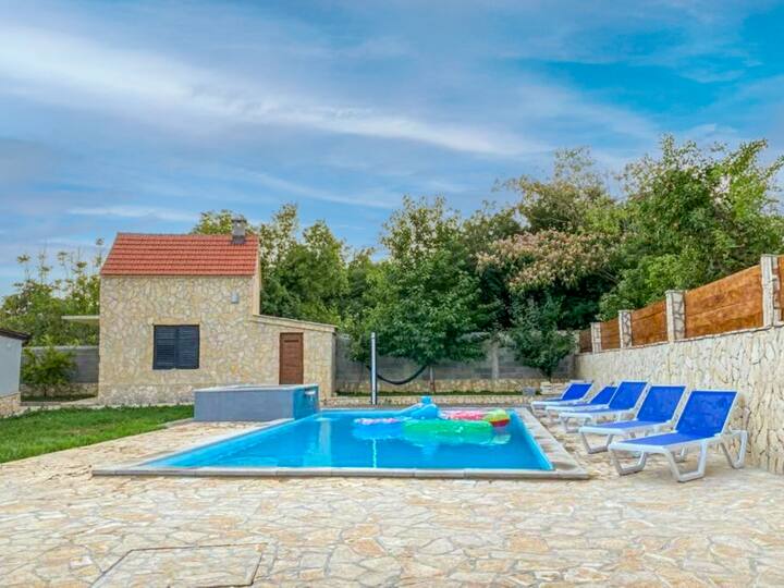 Lucija By Interhome - Imotski