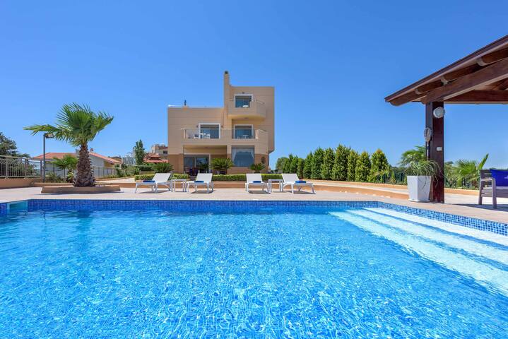 Aegean Blue Villa gallery image 2