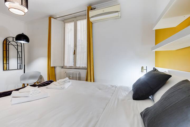 BMGA | Stunning 4 Bdr Apt Castel S. Angelo View gallery image 5