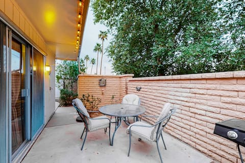 Downtown 2BR Dog Friendly | Patio