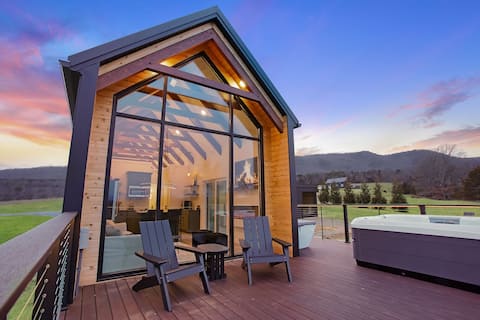 Blue Ridge Retreat 2 w/ HOT TUB/Sauna/Cold Plunge!